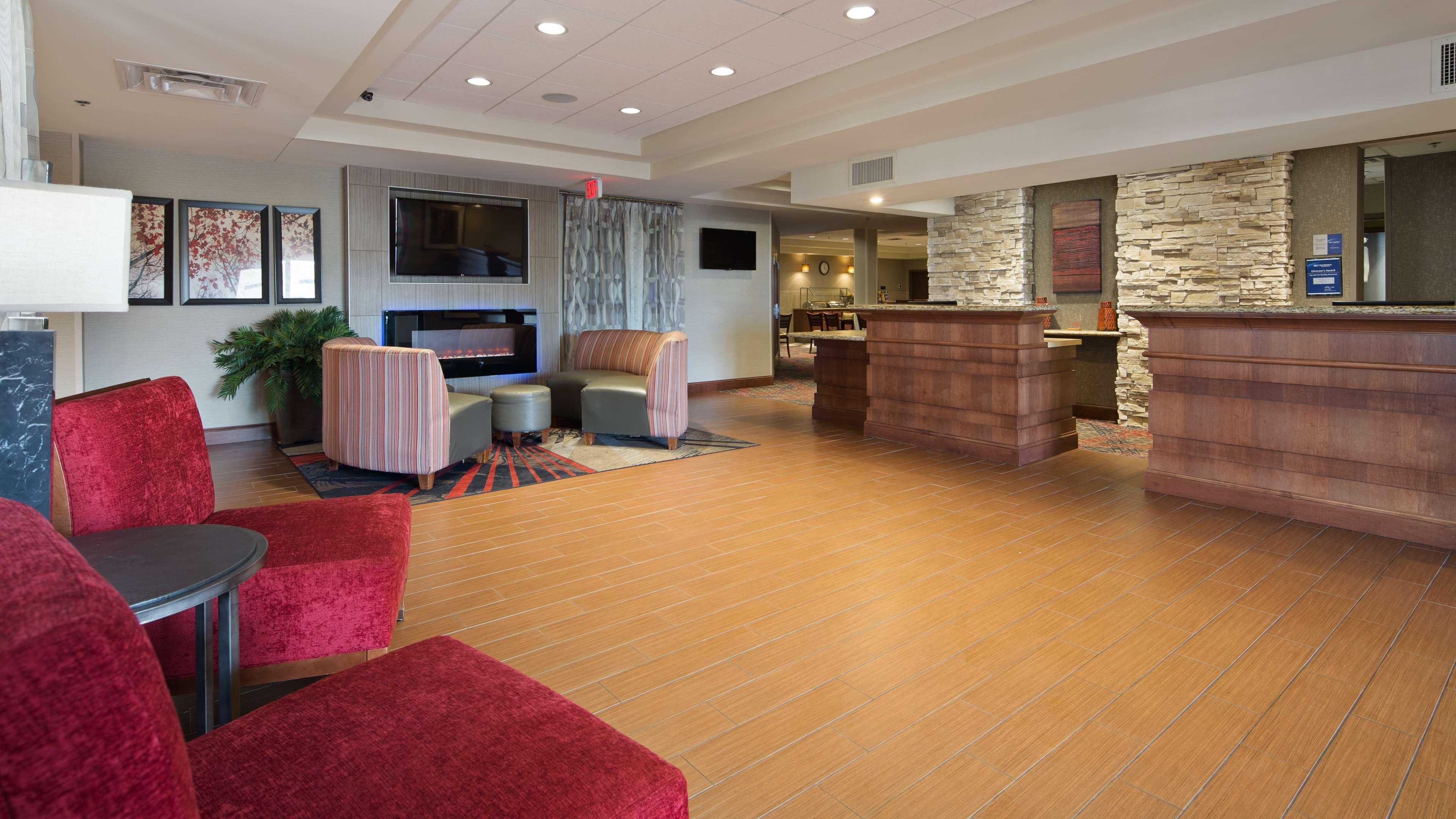 Best Western Plus Willmar Экстерьер фото
