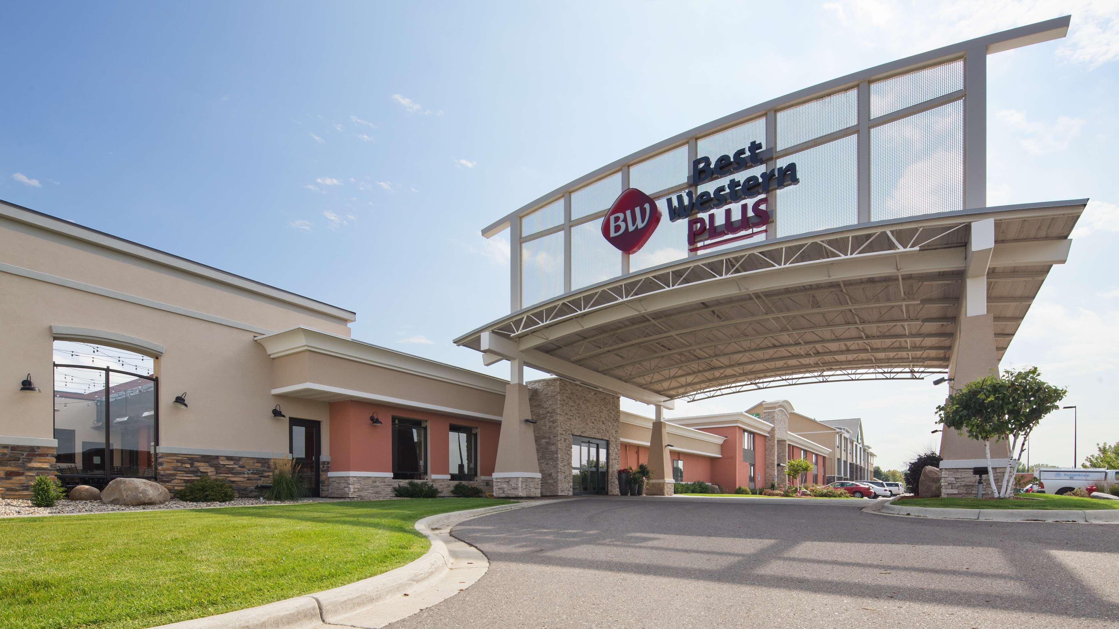 Best Western Plus Willmar Экстерьер фото