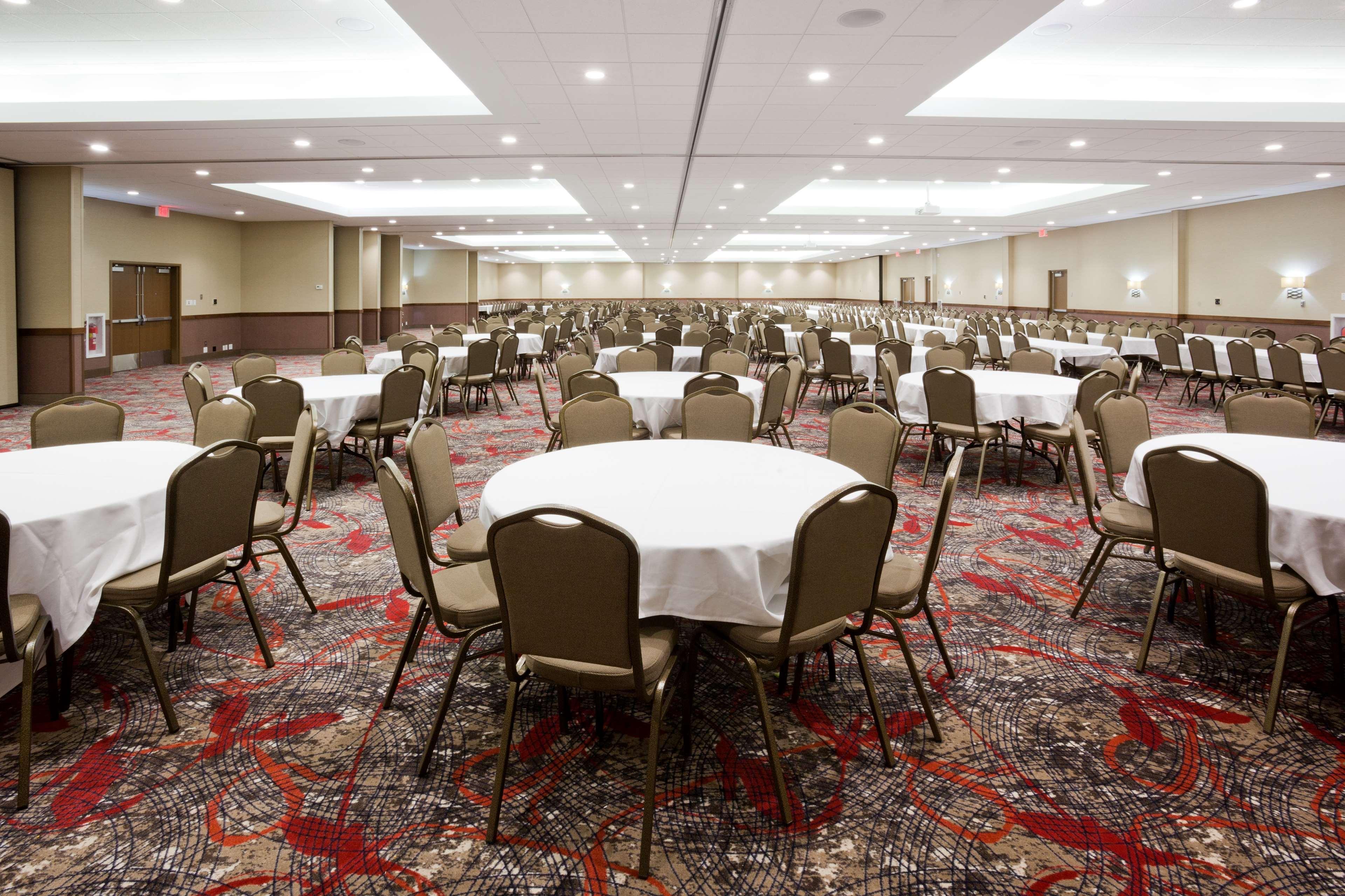Best Western Plus Willmar Экстерьер фото