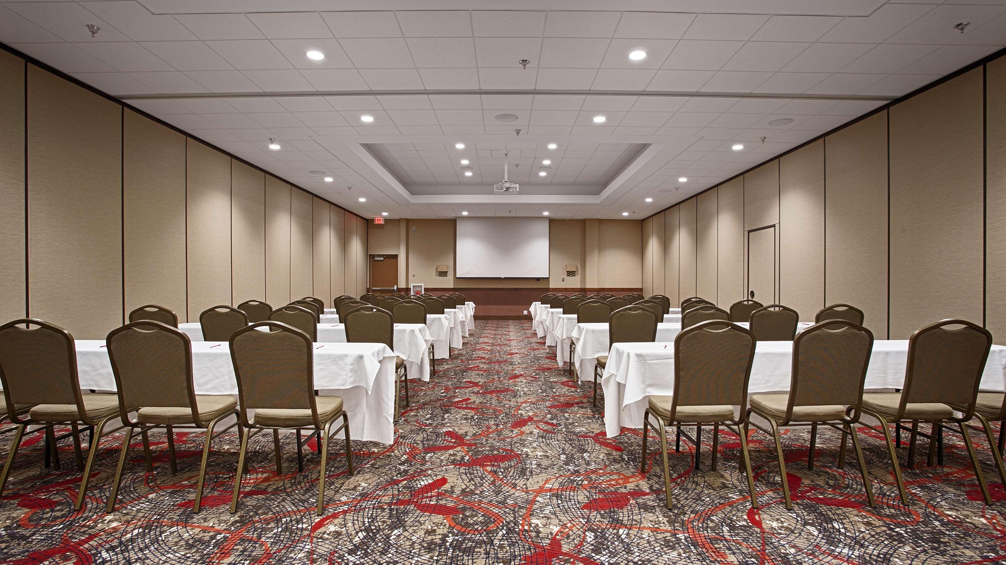 Best Western Plus Willmar Экстерьер фото