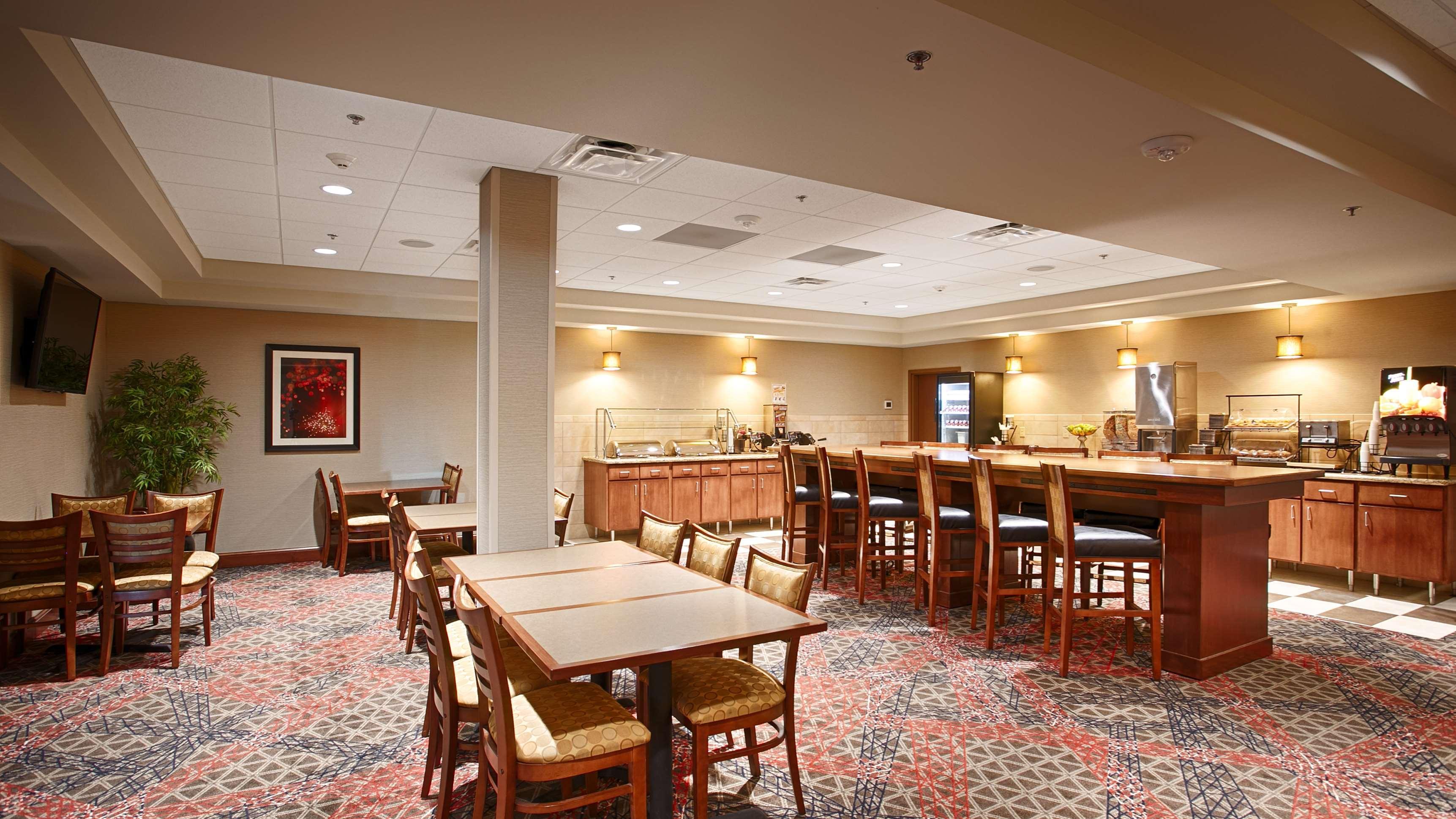 Best Western Plus Willmar Экстерьер фото